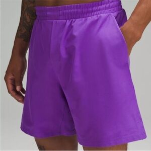 lululemon athletica Men’s Pool Swim Short 7” Atomic Purple Size Small